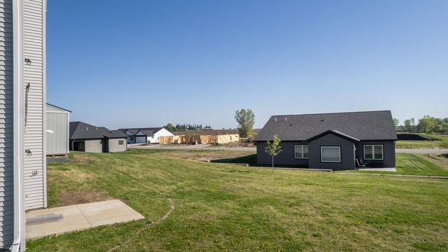 577 Keefe Court NW, Eyota, MN 55934