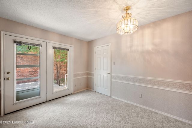 618 Hickory Street, Levelland, TX 79336