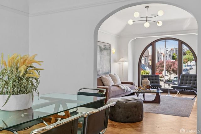 2071 Vicente Street, San Francisco, CA 94116