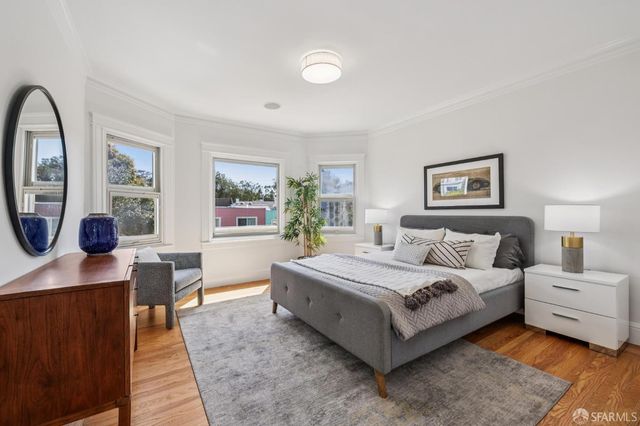 2071 Vicente Street, San Francisco, CA 94116