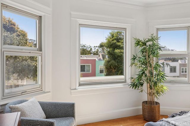 2071 Vicente Street, San Francisco, CA 94116