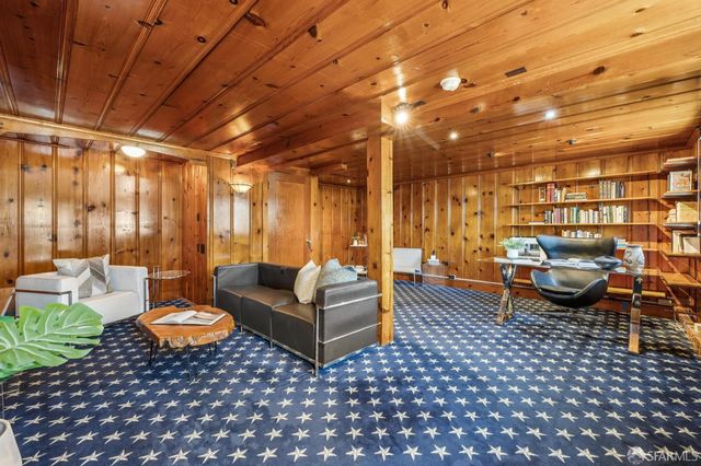 2071 Vicente Street, San Francisco, CA 94116