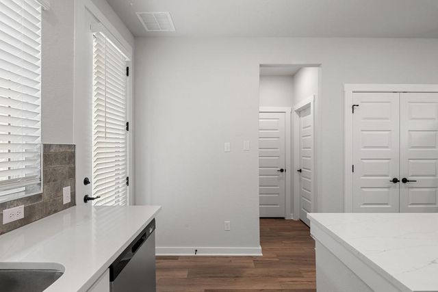 102 Marie WAY, Georgetown, TX 78626