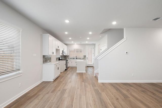 102 Marie WAY, Georgetown, TX 78626