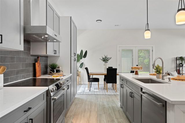 3611 Munson ST, Austin, TX 78721