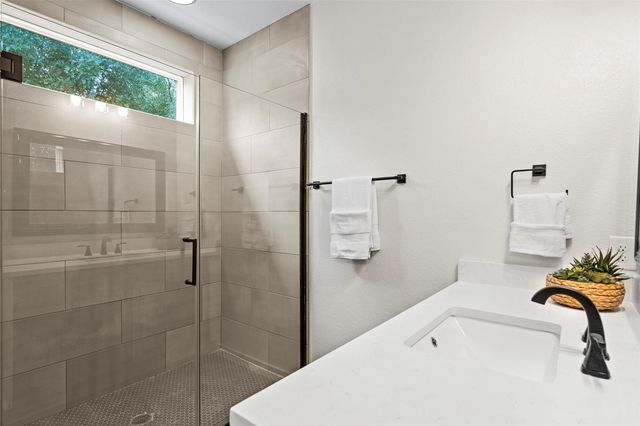 3611 Munson ST, Austin, TX 78721