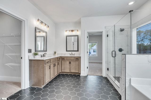 226 Holly Branch Road, Piedmont, SC 29673