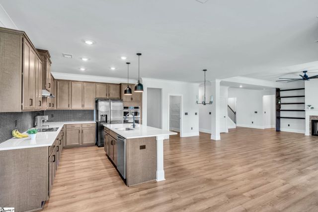 226 Holly Branch Road, Piedmont, SC 29673