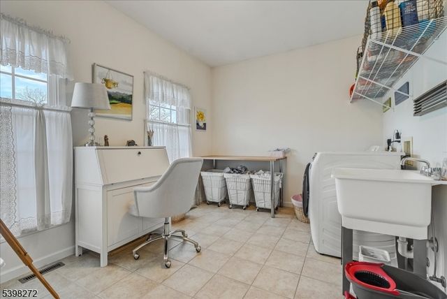 10 King Alex Ct, Sparta Twp., NJ 07871