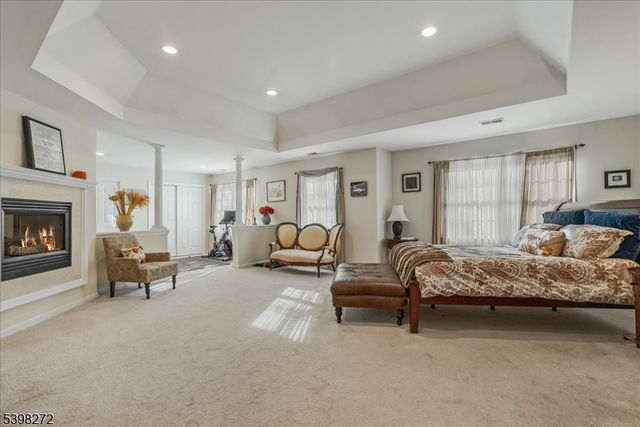 10 King Alex Ct, Sparta Twp., NJ 07871