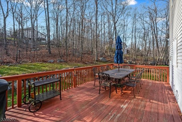 10 King Alex Ct, Sparta Twp., NJ 07871