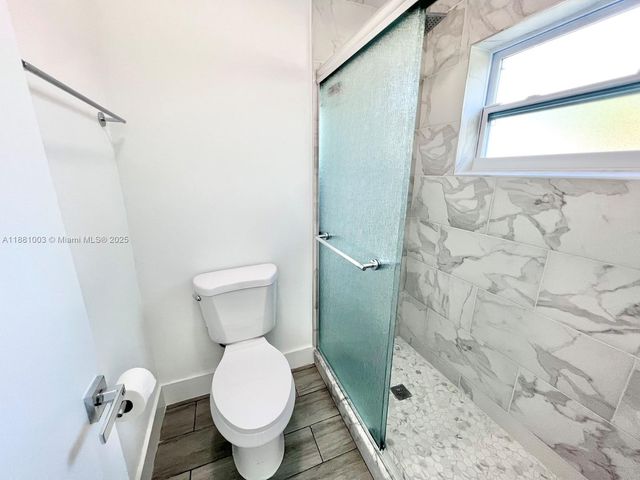 7290 SW 34th St Rd, Miami, FL 33155