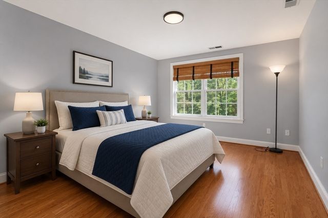 419 Wellesley St, Weston, MA 02493