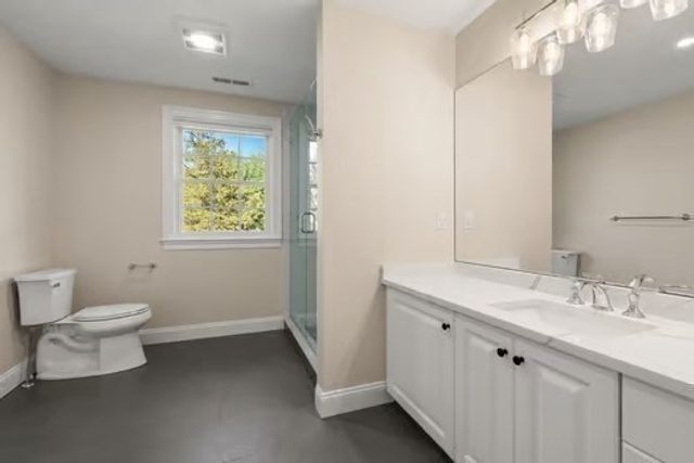 419 Wellesley St, Weston, MA 02493