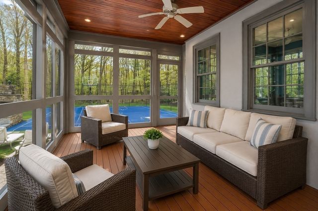 419 Wellesley St, Weston, MA 02493