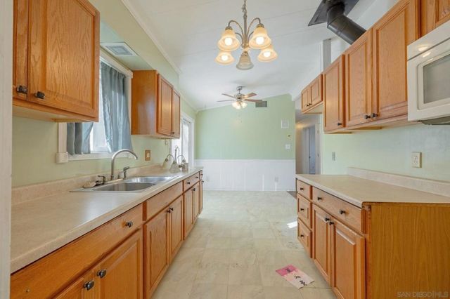 21 Southview Dr, Oroville, CA 95966