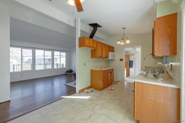 21 Southview Dr, Oroville, CA 95966