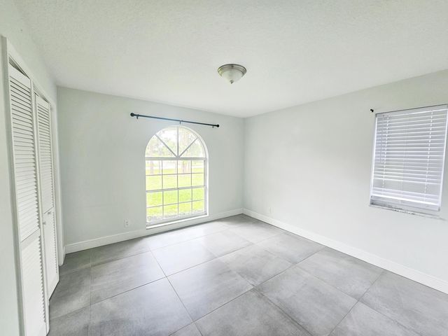 13588 74th Street N, West Palm Beach, FL 33412