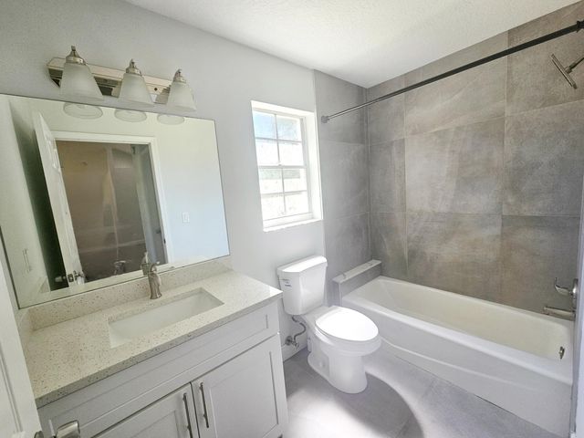13588 74th Street N, West Palm Beach, FL 33412