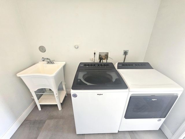 13588 74th Street N, West Palm Beach, FL 33412