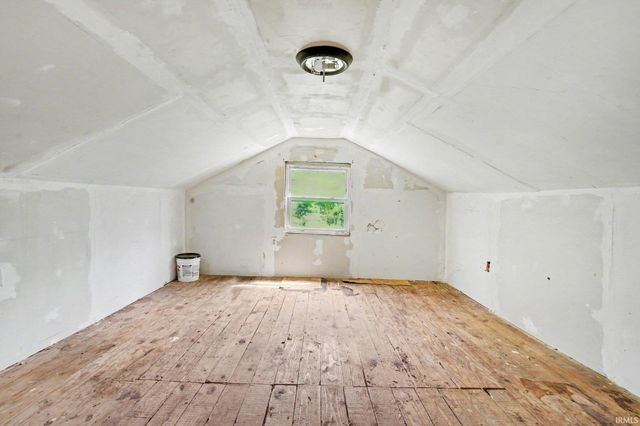 10841 Toledo Avenue, Osceola, IN 46561