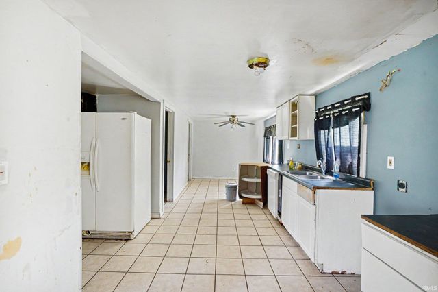 10841 Toledo Avenue, Osceola, IN 46561