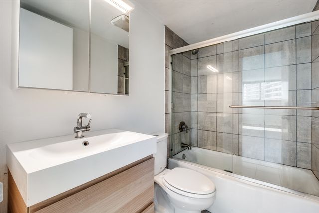 3883 Turtle Creek Boulevard 2010, Dallas, TX 75219