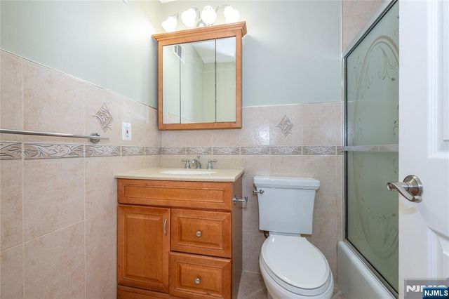 575 Grove Street G6, Clifton, NJ 07013