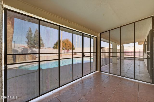 4418 W DESERT HILLS Drive, Glendale, AZ 85304