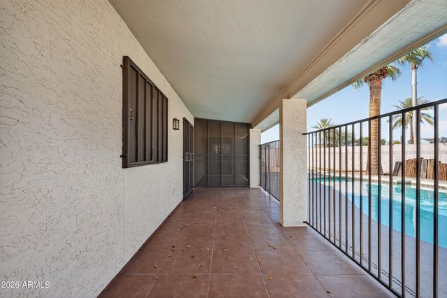 4418 W DESERT HILLS Drive, Glendale, AZ 85304