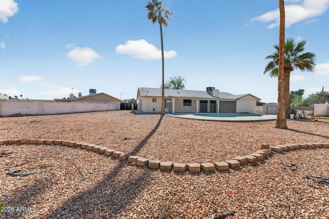 4418 W DESERT HILLS Drive, Glendale, AZ 85304