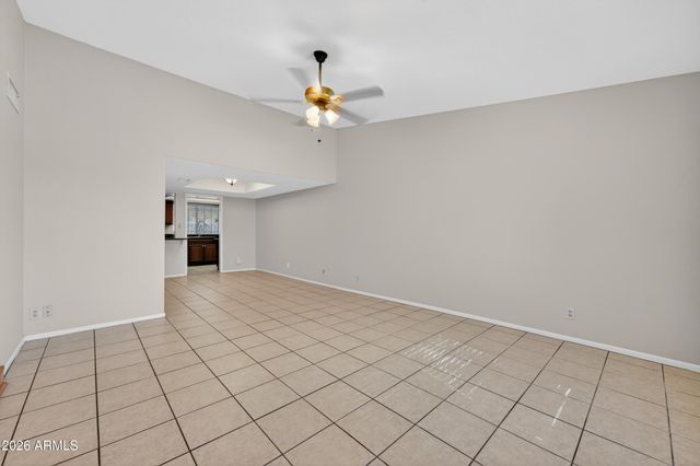 4418 W DESERT HILLS Drive, Glendale, AZ 85304