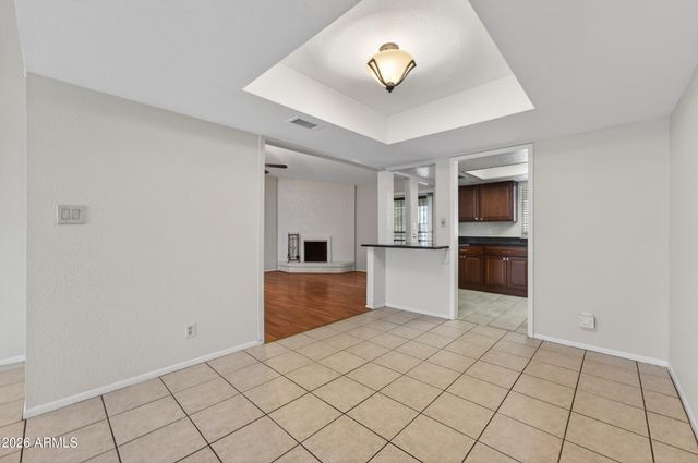 4418 W DESERT HILLS Drive, Glendale, AZ 85304