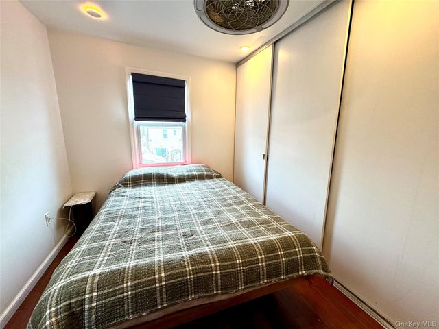 88-30 215th Place, Queens Village, NY 11427