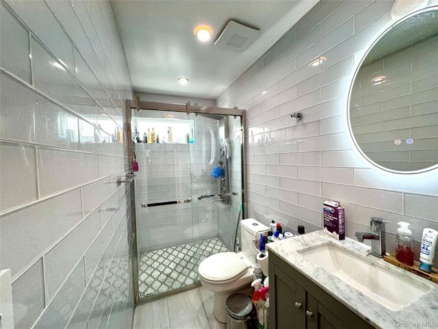 88-30 215th Place, Queens Village, NY 11427