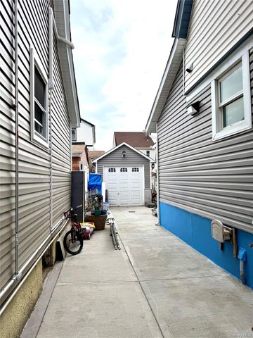 88-30 215th Place, Queens Village, NY 11427
