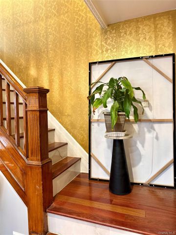 88-30 215th Place, Queens Village, NY 11427