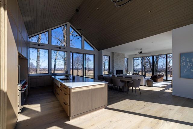 4965 Championship Circle, Waunakee, WI 53597