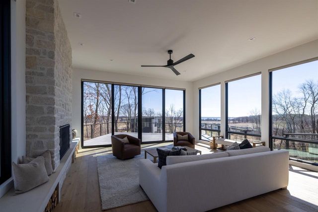 4965 Championship Circle, Waunakee, WI 53597