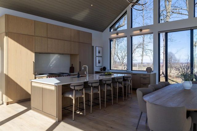 4965 Championship Circle, Waunakee, WI 53597