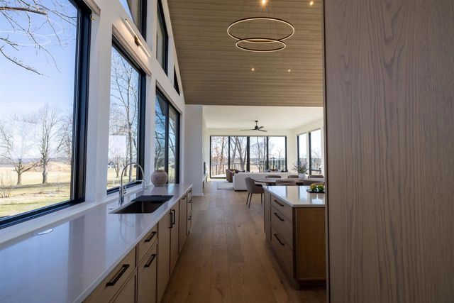 4965 Championship Circle, Waunakee, WI 53597