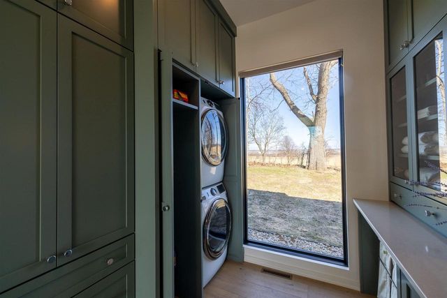 4965 Championship Circle, Waunakee, WI 53597