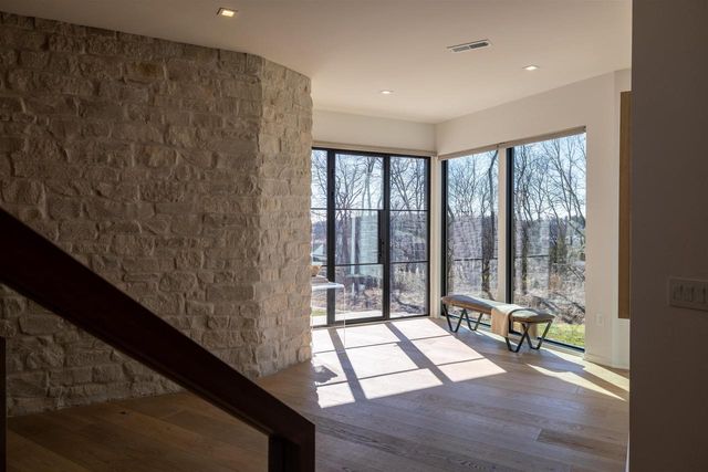 4965 Championship Circle, Waunakee, WI 53597