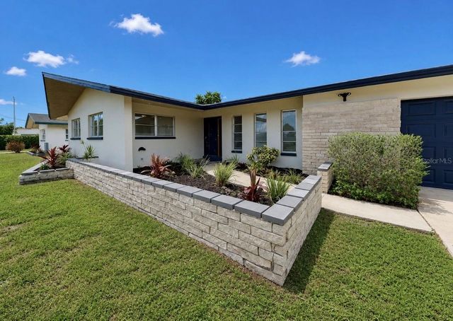 1729 BIKINI COURT, Cape Coral, FL 33904