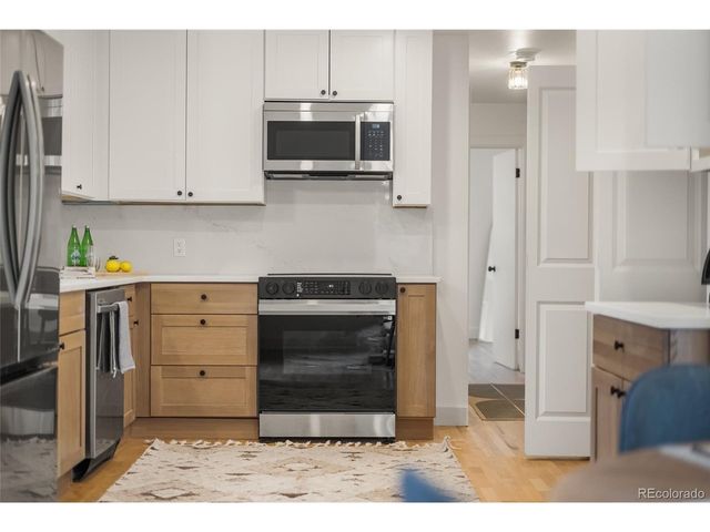 2490 Lewis St, Lakewood, CO 80215