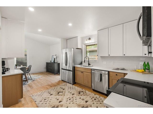 2490 Lewis St, Lakewood, CO 80215