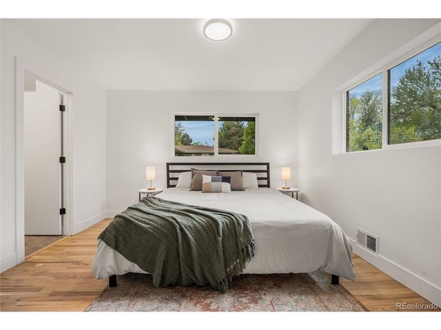 2490 Lewis St, Lakewood, CO 80215