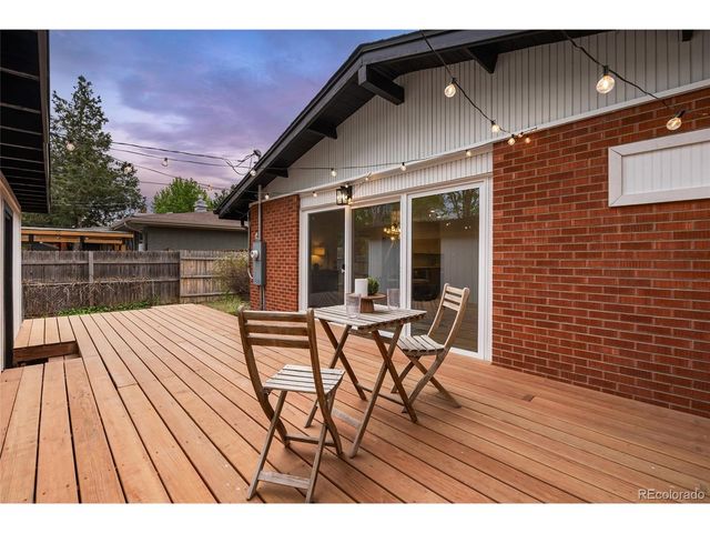 2490 Lewis St, Lakewood, CO 80215