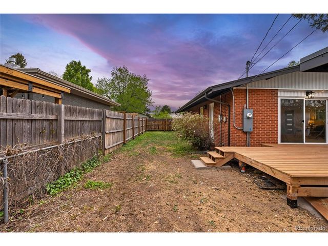 2490 Lewis St, Lakewood, CO 80215