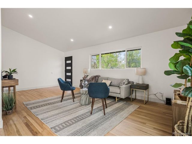 2490 Lewis St, Lakewood, CO 80215